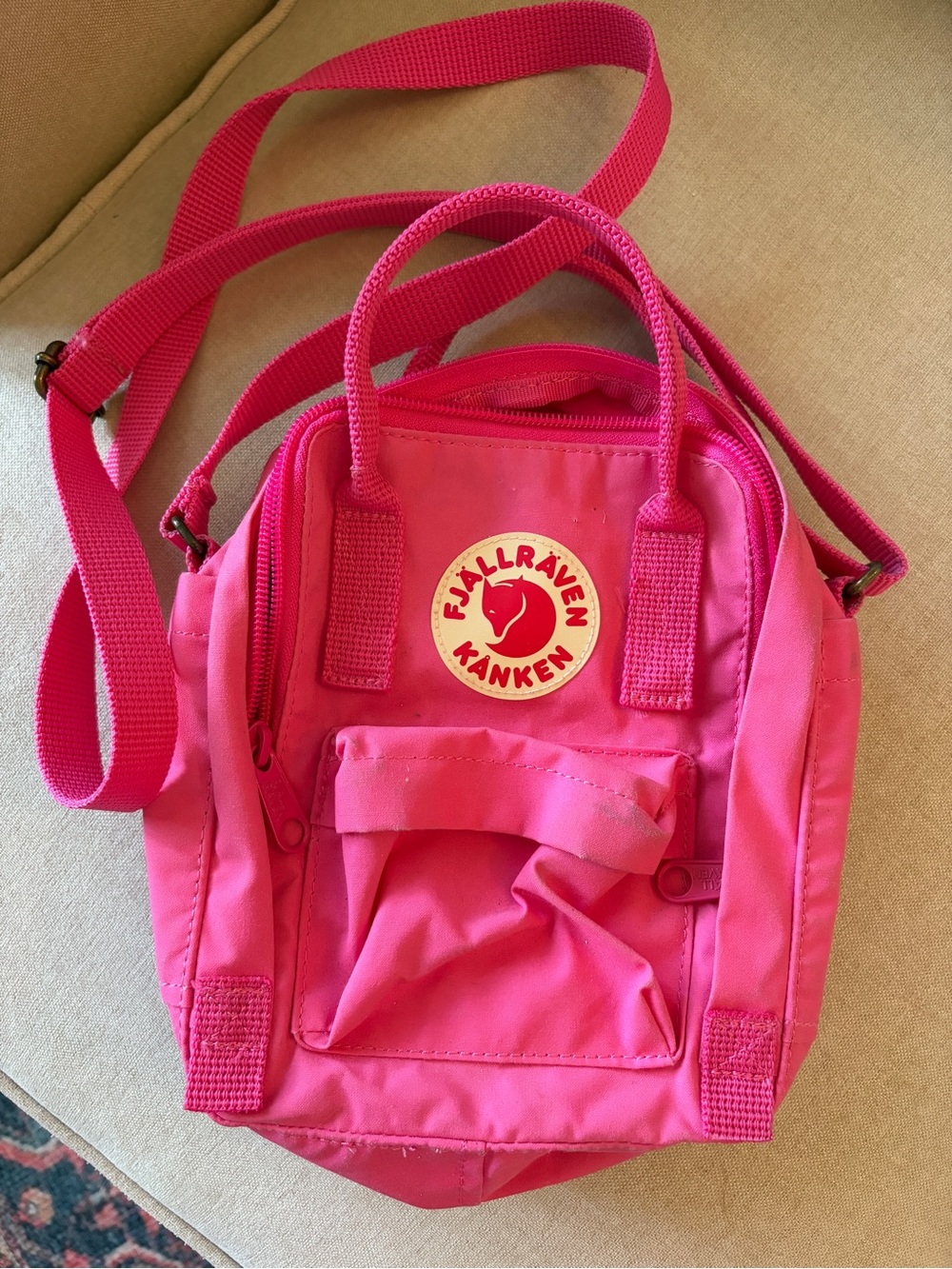 Fjallraven Kanken Mini Sling Bag - Hot Pink